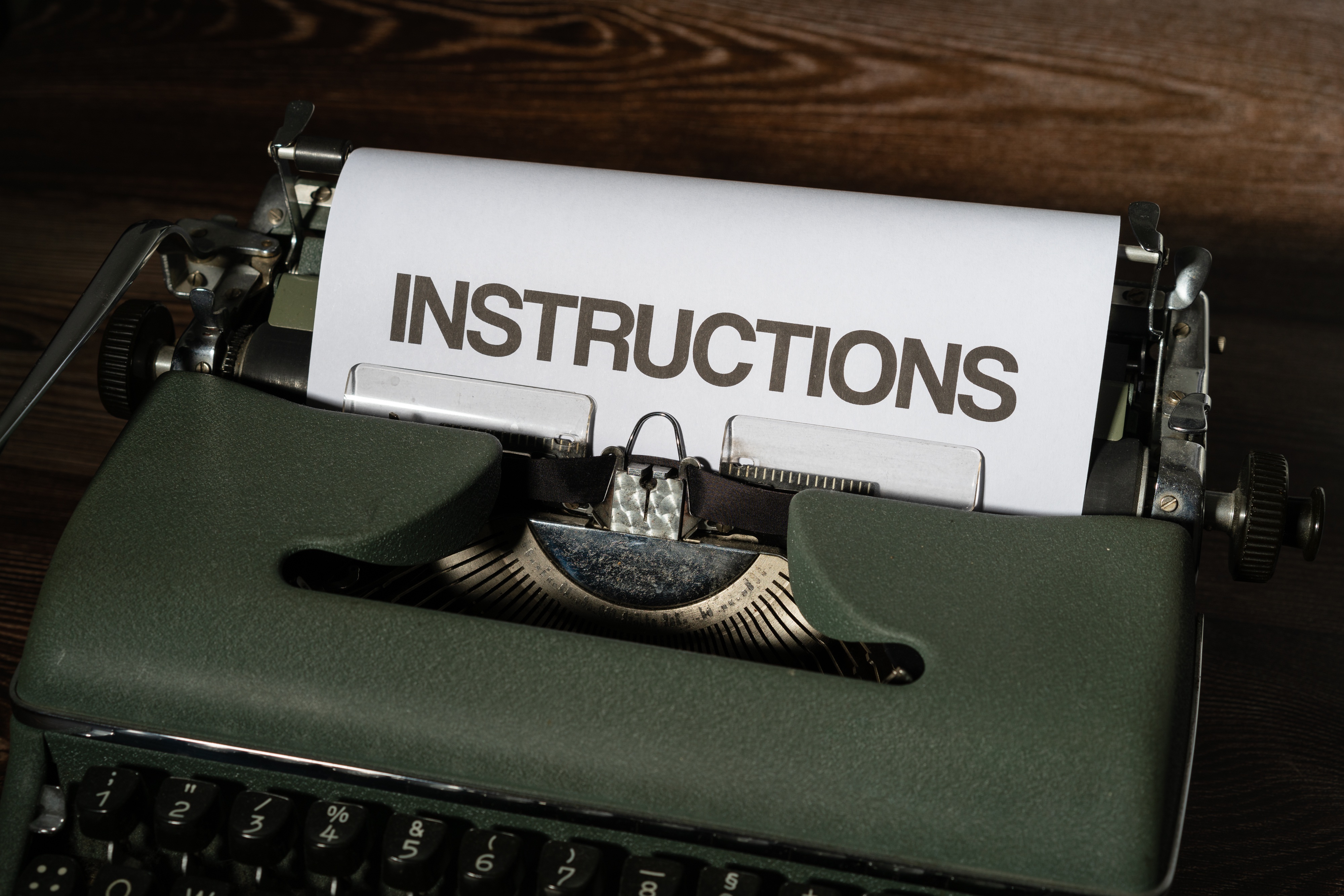 Instrucciones Operativas y Registros